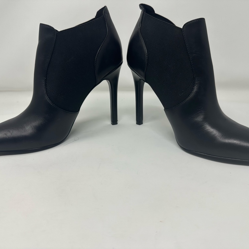 Black Nine West Leather Heeled Booties Size 9